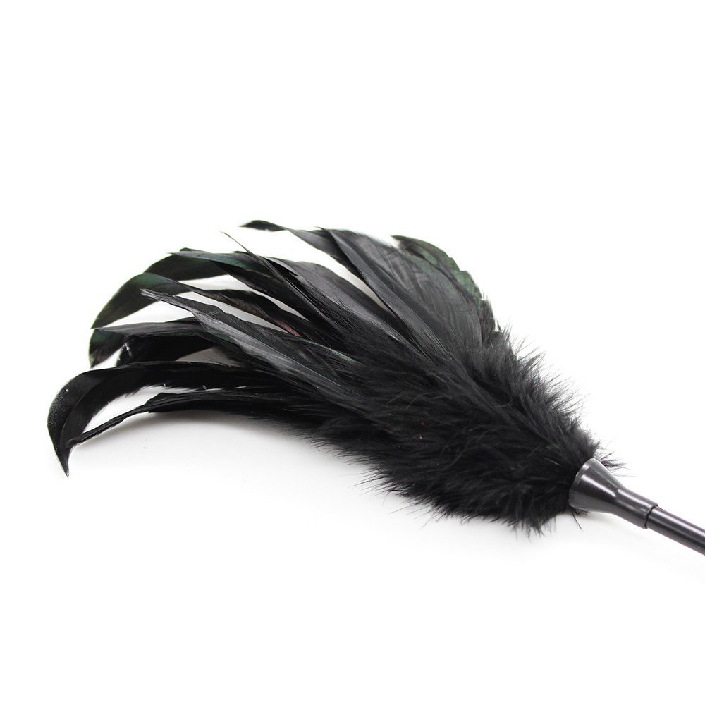 Cravache tapette courte à plumes noires