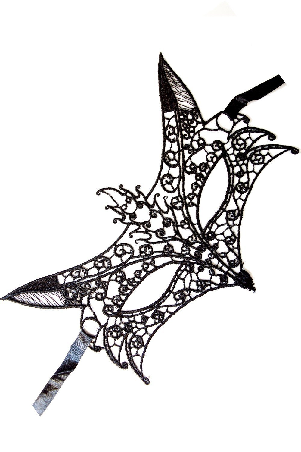 Masque dentelle sexy noir effilé regard de renarde