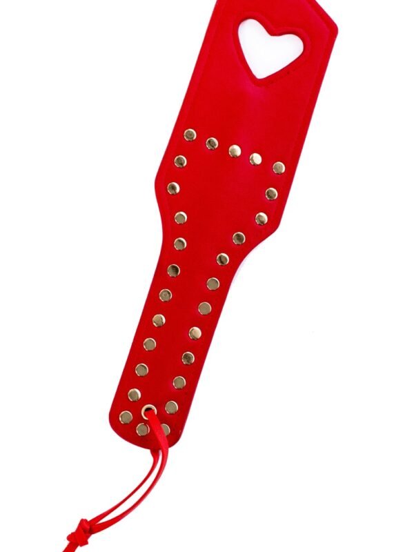 Paddle fessée simili cuir rouge clouté à cœur