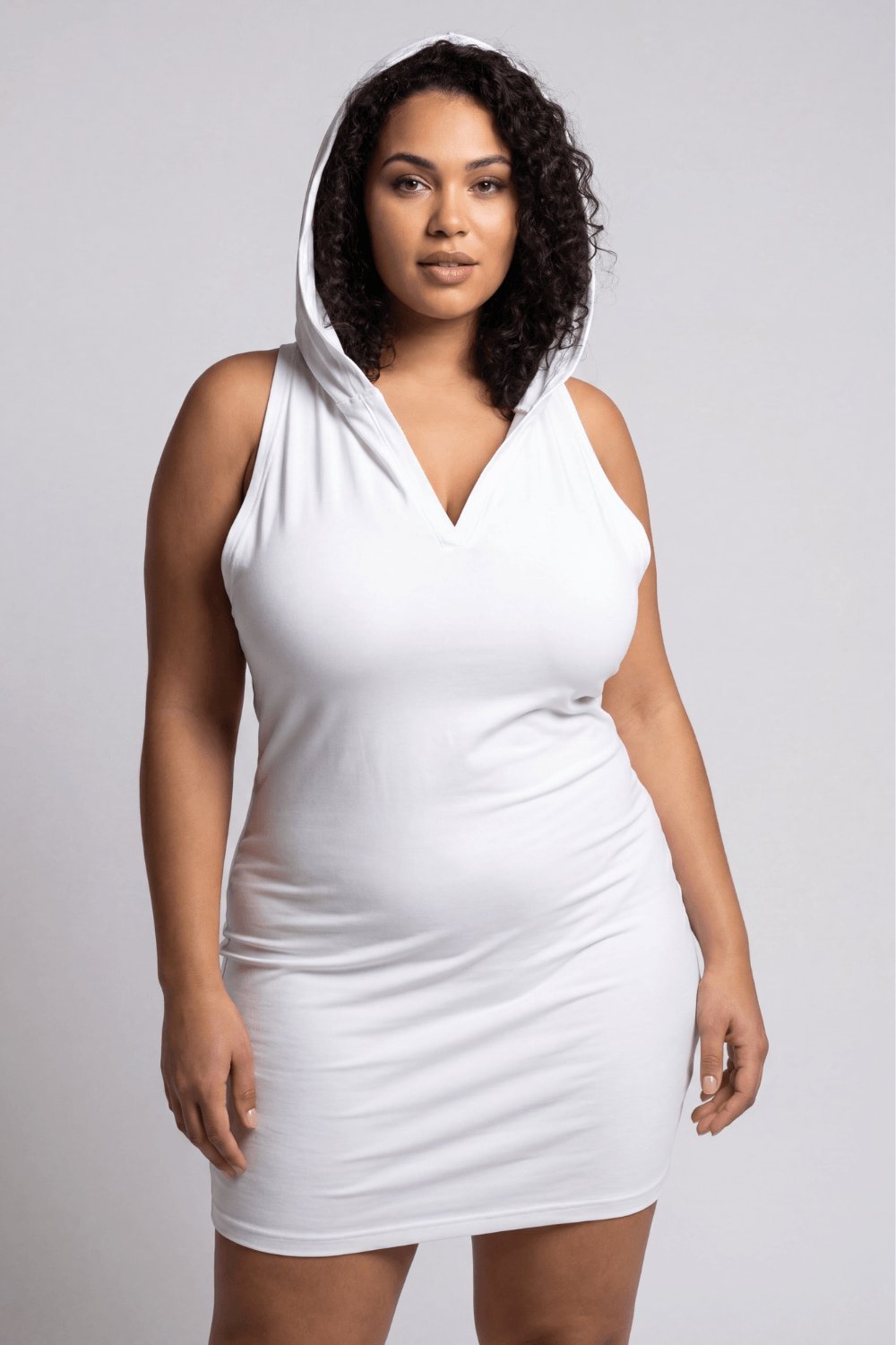 Robe sexy blanche à capuche et bandeau